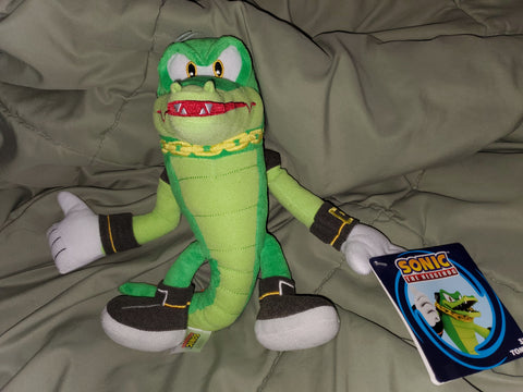 Modern Vector the Crocodile Plush Tomy